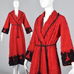 1930s Red and Black Chenille Robe