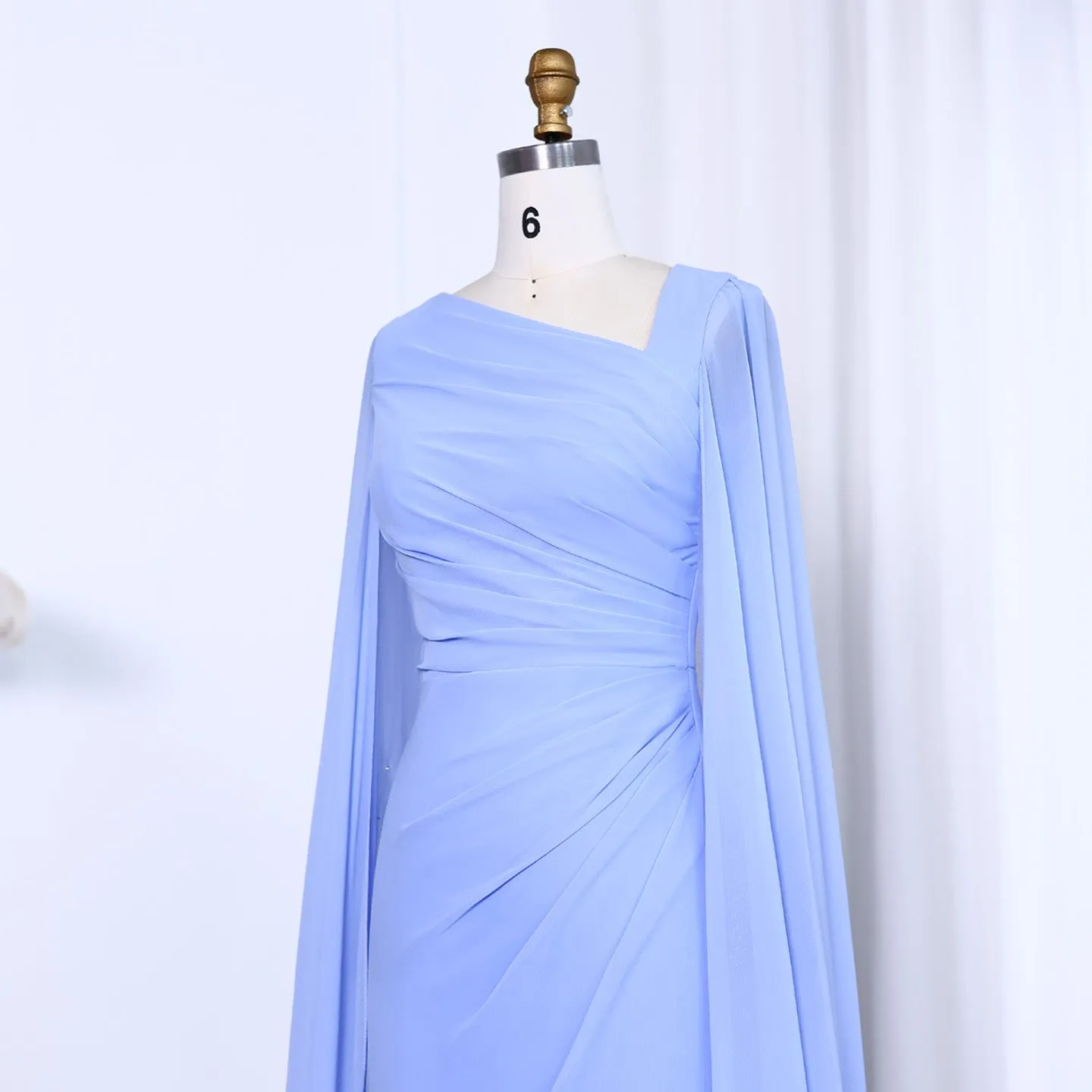 Elegant Green Long Sleeve Evening Dress SF051